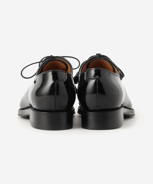 Bshop（ビショップ）の「Jalan Sriwijaya | パテントレザー プレーントゥシューズ WOMEN（ドレスシューズ・レディース・ブラック・4h/5/4）」の5枚目の写真