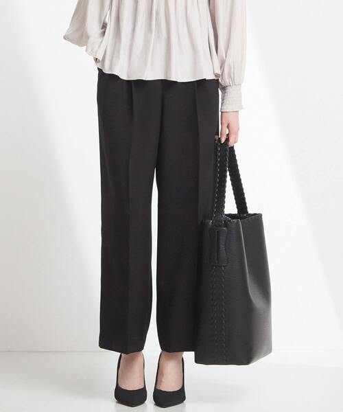 Tiara（ティアラ）の「センタープレスワイドパンツ（その他パンツ・レディース・オレンジ/ブラック/ブルー/グレイッシュベージュ・2/3）」の2枚目の写真