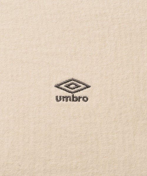 UMBRO(アンブロ)の「<UMBROコラボ(アンブロ)×UNDOVE>【配色衿/ワンポイント刺繍/半袖Tシャツ/オーバーサイズ/カジュアルスポーティー】綿100%7分袖Tシャツ(Tシャツ/カットソー・レディース・モカ/ナチュラル・XXXX-LARGE/XXX-LARGE/XX-LARGE/X-LARGE/LARGE/MEDIUM)」の4枚目の写真