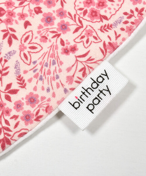 birthday party（バースデイパーティー）の「【お揃い】天竺ペイズリー花プリントスタイ（スタイ/よだれかけ・キッズ・グリーン系その他/ピンク系その他・FREE）」の5枚目の写真