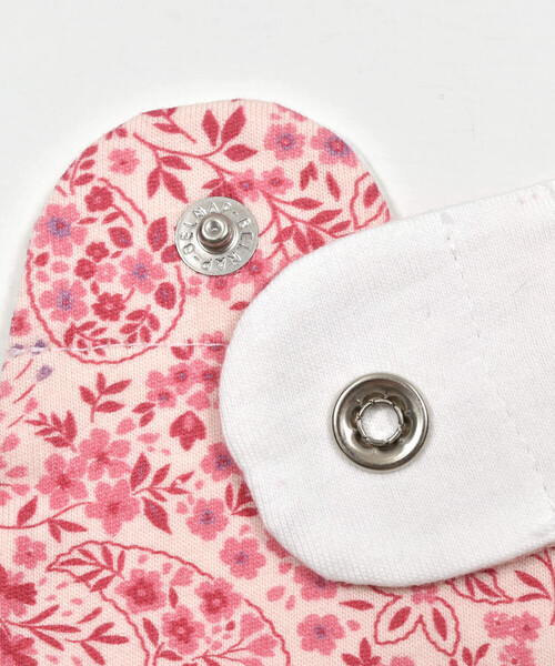 birthday party（バースデイパーティー）の「【お揃い】天竺ペイズリー花プリントスタイ（スタイ/よだれかけ・キッズ・グリーン系その他/ピンク系その他・FREE）」の6枚目の写真