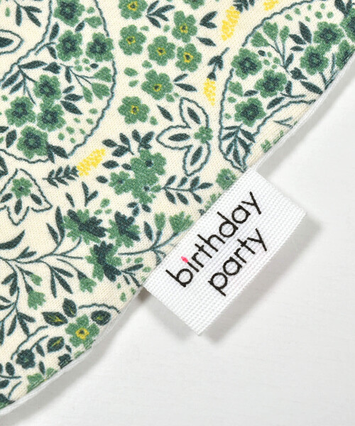 birthday party（バースデイパーティー）の「【お揃い】天竺ペイズリー花プリントスタイ（スタイ/よだれかけ・キッズ・グリーン系その他/ピンク系その他・FREE）」の9枚目の写真