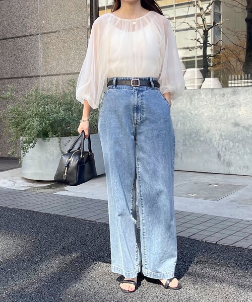 fredy emue（フレディエミュ）の「チュール2WAYボリュームブラウス（シャツ/ブラウス・レディース・チャコールグレー/アイボリー・38）」の5枚目の写真