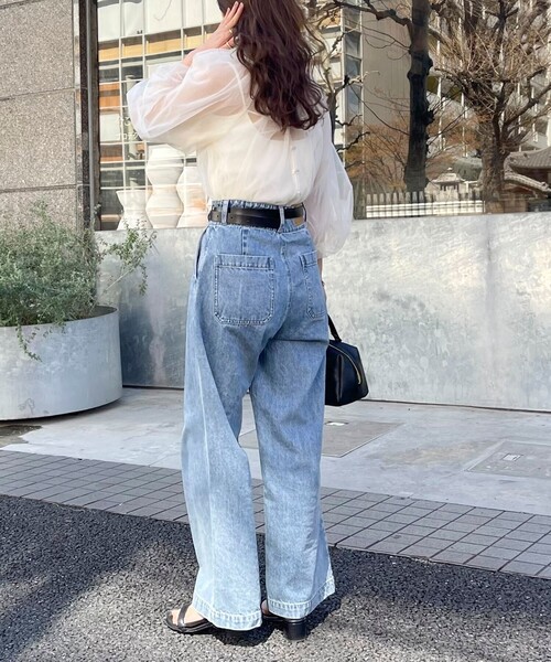 fredy emue（フレディエミュ）の「チュール2WAYボリュームブラウス（シャツ/ブラウス・レディース・チャコールグレー/アイボリー・38）」の6枚目の写真