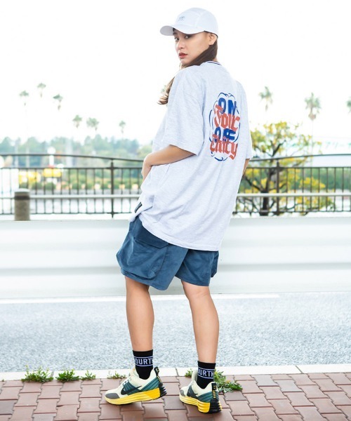 430(フォーサーティ)の「mp12348-ESLOT CORD CARGO SHORTS カーゴショーツ(その他パンツ・メンズ・ブラック/カーキ/ブルー系その他・0/1/2/3)」の5枚目の写真