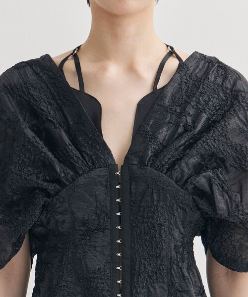 MURRAL（ミューラル）の「【MURRAL/ミューラル】インフレイトブルーミングトップス（シャツ/ブラウス・レディース・ブラック/ホワイト・1）」の15枚目の写真