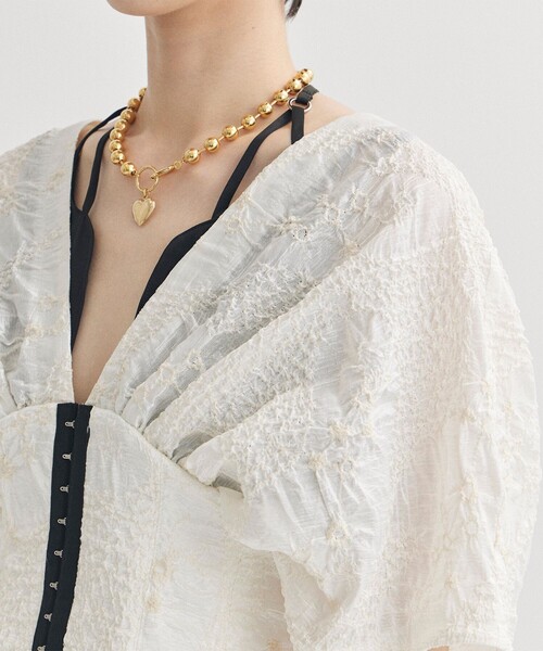 MURRAL（ミューラル）の「【MURRAL/ミューラル】インフレイトブルーミングトップス（シャツ/ブラウス・レディース・ブラック/ホワイト・1）」の5枚目の写真