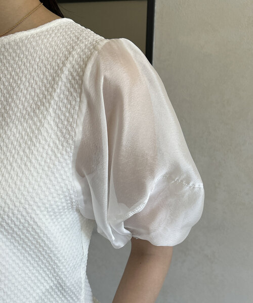 Thevon（ゼボン）の「袖シアージャガードプルオーバー（Tシャツ/カットソー・レディース・オフホワイト/ブラック/グリーン系その他・FREE）」の12枚目の写真