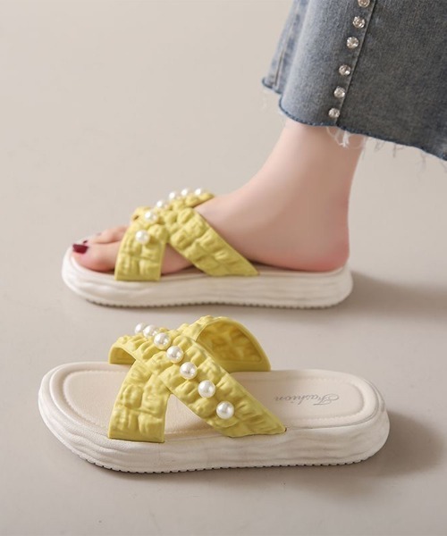 Miniministore(ミニミニストア)の「クロスベルト厚底サンダルスリッパサンダル(サンダル・レディース・アイボリー/ライトイエロー/ブルー・S/L/M)」の3枚目の写真