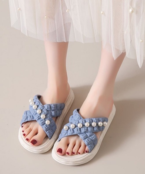 Miniministore(ミニミニストア)の「クロスベルト厚底サンダルスリッパサンダル(サンダル・レディース・アイボリー/ライトイエロー/ブルー・S/L/M)」の2枚目の写真