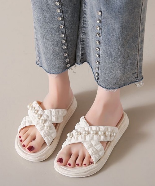 Miniministore(ミニミニストア)の「クロスベルト厚底サンダルスリッパサンダル(サンダル・レディース・アイボリー/ライトイエロー/ブルー・S/L/M)」の1枚目の写真