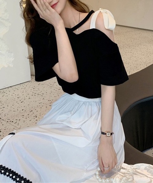 GLAMOROUS JANE(グラマラスジェーン)の「ショルダーリボンワンショルトップス(Tシャツ/カットソー・レディース・ブラック/ホワイト・FREE)」の8枚目の写真