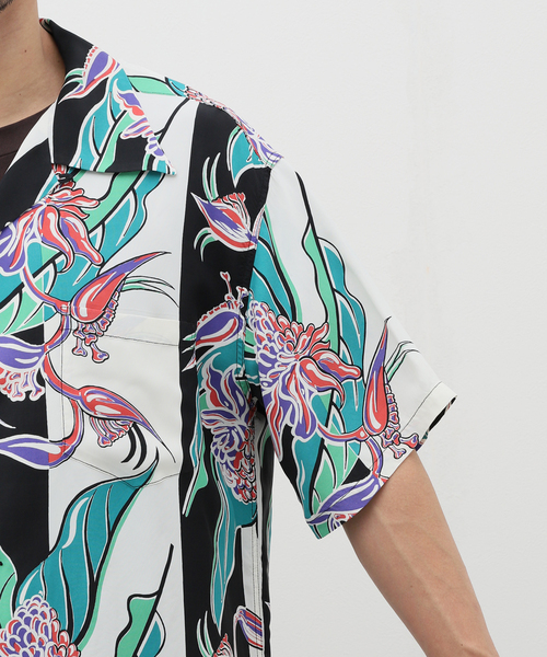 SUN SURF(サンサーフ)の「SUN SURF/サンサーフ S/S RAYON HAWAIIAN SHIRTS SS39020(シャツ/ブラウス・メンズ・ブラック・X-LARGE/MEDIUM)」の8枚目の写真