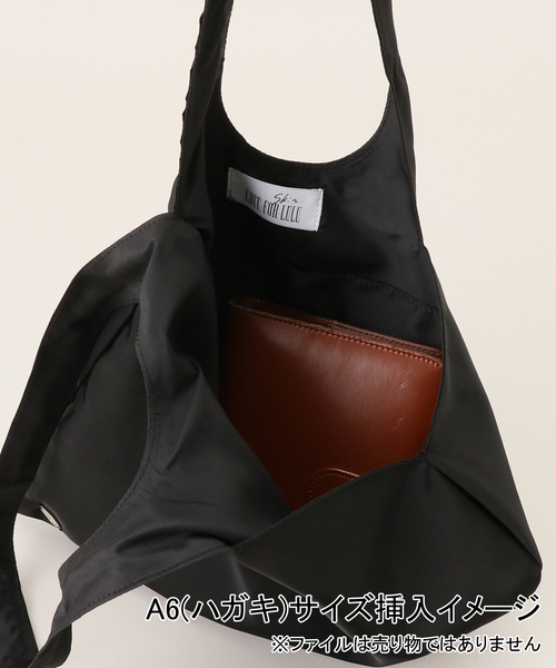 SKIN(スキン)の「【SKIN × EDIT. FOR LULU】コラボ Heart Bag(ショルダーバッグ・レディース・ブラック・FREE)」の18枚目の写真