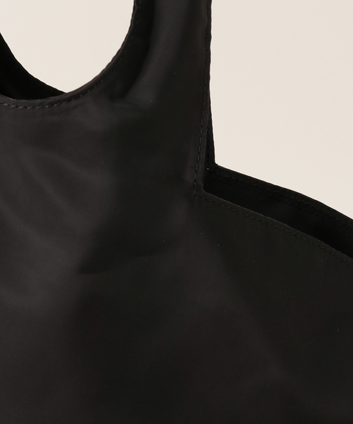SKIN(スキン)の「【SKIN × EDIT. FOR LULU】コラボ Heart Bag(ショルダーバッグ・レディース・ブラック・FREE)」の22枚目の写真