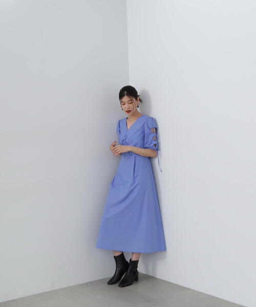 N.（N. Natural Beauty Basic）（エヌエヌナチュラルビューティーベーシック）の「◆レースアップスリーブワンピース（ワンピース・レディース・ダークブラウン/ブラック/ブルー・MEDIUM）」の18枚目の写真