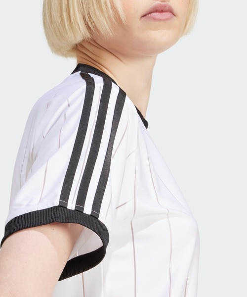 adidas（アディダス）の「アディカラースリーストライプス ピンストライプ半袖Tシャツ / アディダスオリジナルス adidas Originals（Tシャツ/カットソー・レディース・ダークブルー/ベージュ/ブルー/ホワイト/レッド/ブラック/グリーン・LARGE/MEDIUM/SMALL/X-LARGE/X-SMALL/XX-LARGE）」の10枚目の写真