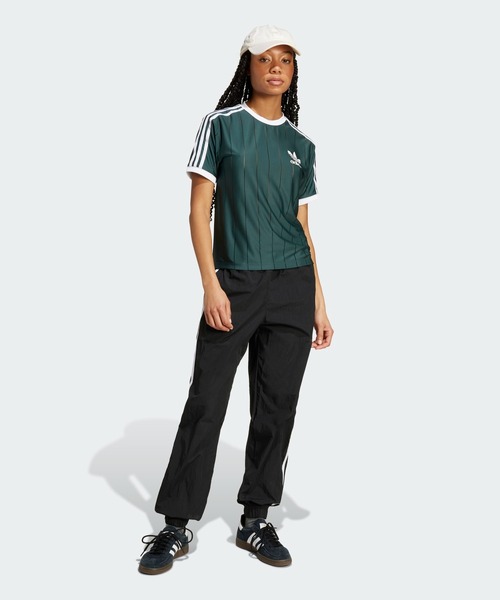 adidas（アディダス）の「アディカラースリーストライプス ピンストライプ半袖Tシャツ / アディダスオリジナルス adidas Originals（Tシャツ/カットソー・レディース・ダークブルー/ベージュ/ブルー/ホワイト/レッド/ブラック/グリーン・LARGE/MEDIUM/SMALL/X-LARGE/X-SMALL/XX-LARGE）」の21枚目の写真