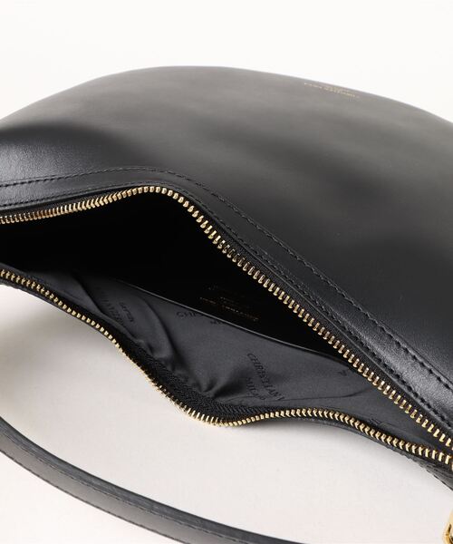 CHRISTIAN VILLA（クリスチャンヴィラ）の「【CHRISTIAN VILLA】ミディアムサイズレザーホーボーバッグ(Q46484)（ハンドバッグ・レディース・ブラック/ブラウン・ALL）」の4枚目の写真