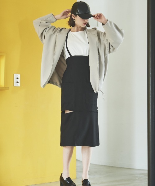 AND COUTURE(アンドクチュール)の「サスペ付き2wayスカート(スカート・レディース・グレー/ブラック/ベージュ・MEDIUM/SMALL)」の9枚目の写真