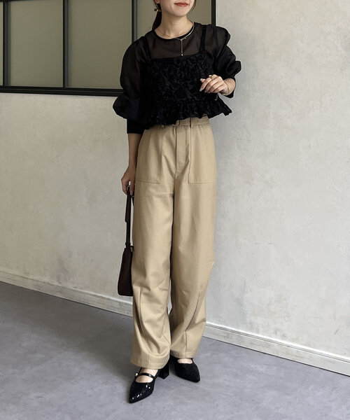 Thevon（ゼボン）の「ベルト付きコクーンパンツ（その他パンツ・レディース・カーキ/ネイビー/ベージュ・M/S）」の12枚目の写真