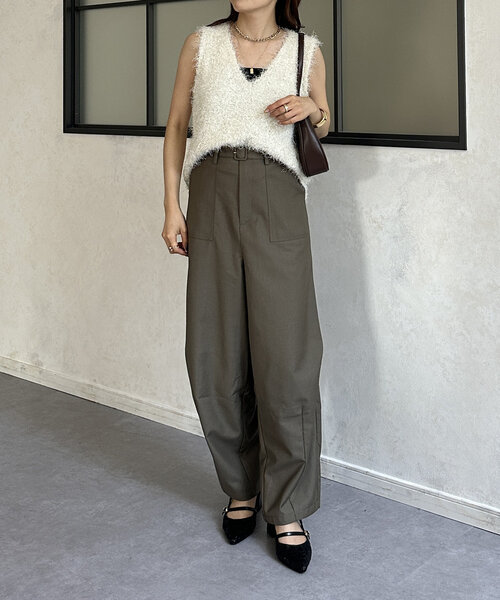 Thevon（ゼボン）の「ベルト付きコクーンパンツ（その他パンツ・レディース・カーキ/ネイビー/ベージュ・M/S）」の4枚目の写真