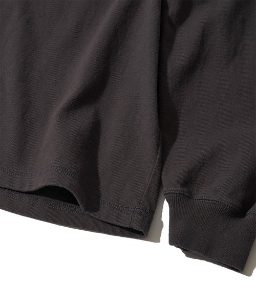 Goodwear（グッドウェア）の「【Goodwear/グッドウェア】7.6オンス USAコットン 無地 ポケット付きロングスリーブクルーネックTシャツ（Tシャツ/カットソー・メンズ・チャコールグレー/ブラック/ホワイト/ライトカーキ/ネイビー/グレイッシュベージュ・LARGE/X-LARGE/MEDIUM）」の20枚目の写真