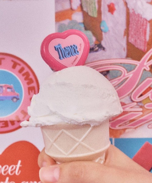 THENCE（デンス）の「THENCE／HeartReel フォトキーホルダー/韓国雑貨（キーホルダー・レディース・ピンク/ホワイト・0）」の7枚目の写真