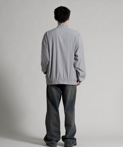 aimoha(アイモハ)の「【aimoha neo】 Minimalist Bomber UV protection Jacket (SS)(ブルゾン・メンズ・ブラック/オフホワイト/グレー・MEDIUM/LARGE/X-LARGE/XX-LARGE)」の15枚目の写真