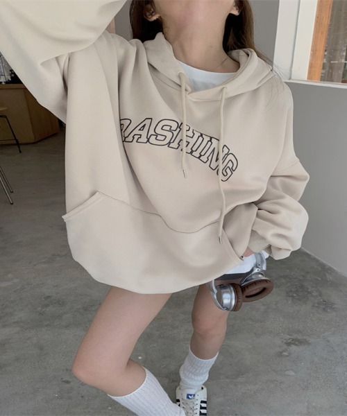 SHEPP（シープ）の「フロント ビッグロゴフードスウェットパーカー（パーカー・レディース・アイボリー/ダークグレー・XL/M/L/2XL）」の2枚目の写真