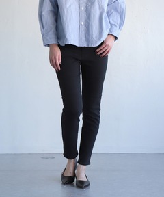 セール】【MOTHER/マザー】 FADED BLACK INSIDER CROP（デニムパンツ