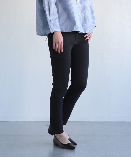 D.M.G.（ドミンゴ）の「[D.M.G / ディーエムジー] ISKO R-TWO REFOM XP WHITE 110 スキニーパンツ（チノパンツ・レディース・チャコールグレー/ブラック/ベージュ/パープル/オリーブ・SS/S/M/L）」の10枚目の写真