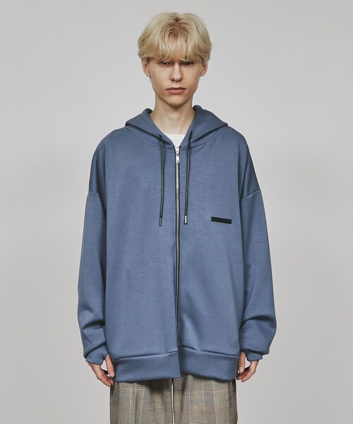 tk.TAKEO KIKUCHI（ティーケータケオキクチ）の「◆スーパールーズジップパーカー（パーカー・メンズ・チャコールグレー/ブラック/ライトベージュ/パープル系4・02/03）」の6枚目の写真