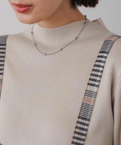 Bou Jeloud(ブージュルード)の「ハイネック総針ニットプルオーバー(ニット/セーター・レディース・A/レッド/アイボリー/ブラック/ベージュ/グリーン/B・FREE)」の12枚目の写真