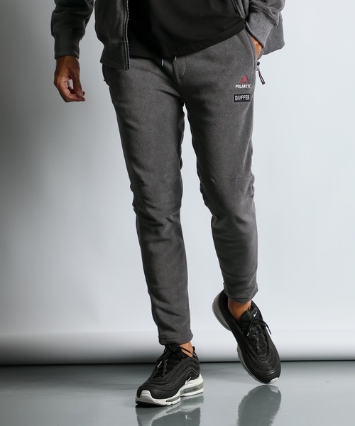 The DUFFER of ST.GEORGE（ザダファーオブセントジョージ）の「〔BLACK LABEL〕POLARTEC "CLASSIC200" PANTS：セットアップ ポーラテック イージーパンツ（その他パンツ・メンズ・ブラック/チャコールグレー・MEDIUM/SMALL/X-LARGE/LARGE）」の2枚目の写真