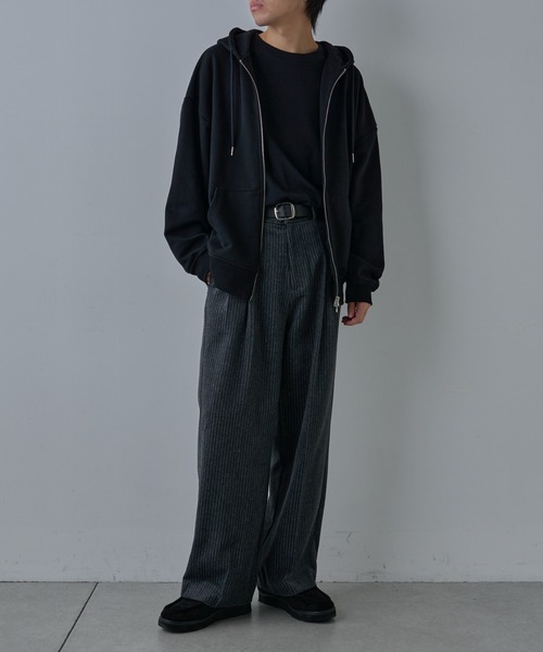 COLONY 2139（コロニートゥーワンスリーナイン）の「シャギーストライプ2タックワイドパンツ（スラックス・メンズ・グレー/ブラック・MEDIUM/LARGE）」の17枚目の写真
