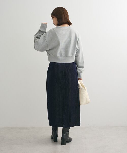 ELENCARE DUE(エレンカーレデュエ)の「・ELENCARE DUE ロゴ刺繍ショートスウェット(スウェット・レディース・ブラック/杢グレー/オフホワイト/チャコールグレー・FREE)」の19枚目の写真