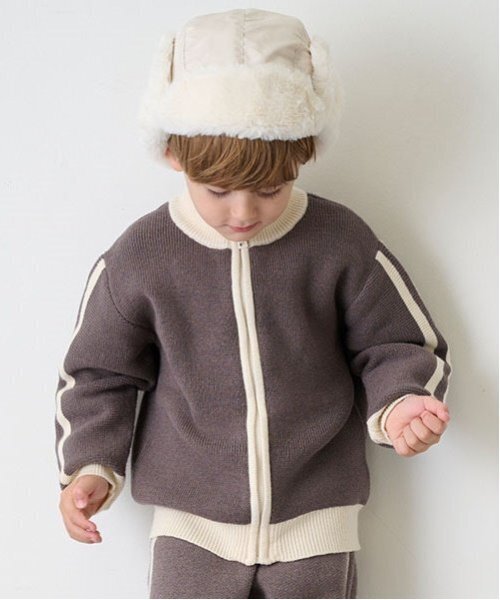 petit main(プティマイン)の「ニットトラックジャケット(ジャージ・キッズ・ブラック/ベージュ・S/M/L)」の8枚目の写真