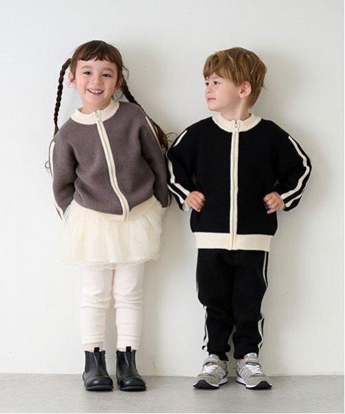 petit main(プティマイン)の「ニットトラックジャケット(ジャージ・キッズ・ブラック/ベージュ・S/M/L)」の12枚目の写真