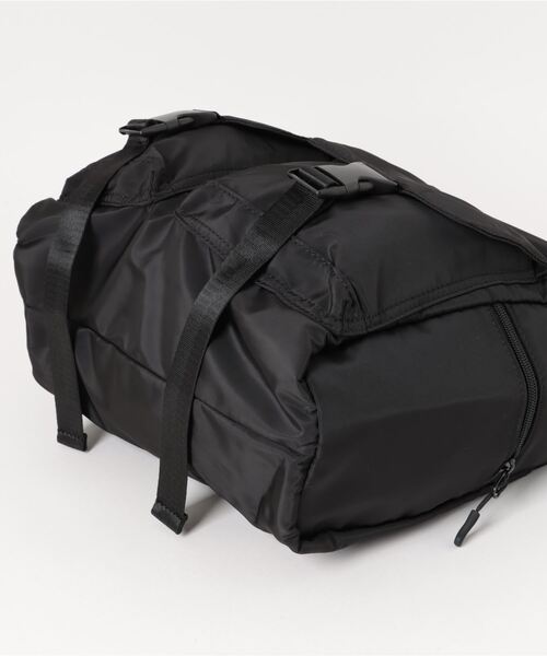 ankoROCK（アンコロック）の「an meets zakka ダブルポケットミリタリーシャーリング変形ショルダーバッグ / メンズ レディース ユニセックス 鞄 カバン バック ナイロン（ショルダーバッグ・レディース・ブラック/カーキ/ベージュ・ONESIZE）」の5枚目の写真