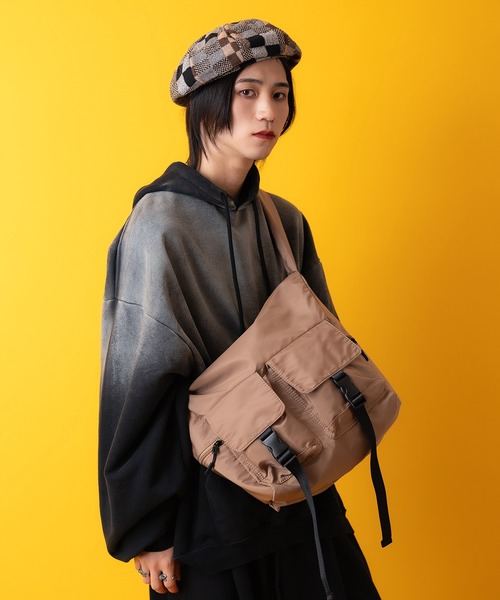 ankoROCK（アンコロック）の「an meets zakka ダブルポケットミリタリーシャーリング変形ショルダーバッグ / メンズ レディース ユニセックス 鞄 カバン バック ナイロン（ショルダーバッグ・レディース・ブラック/カーキ/ベージュ・ONESIZE）」の13枚目の写真