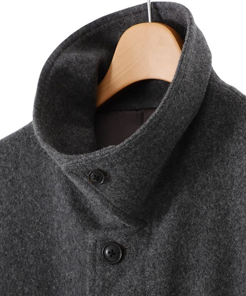 URU（ウル）の「URU / ウル：別注 NAPPING MELTON - BALMACAAN COAT：ONLYARK-5-1003[COR]（ステンカラーコート・メンズ・チャコールグレー・1/2）」の4枚目の写真
