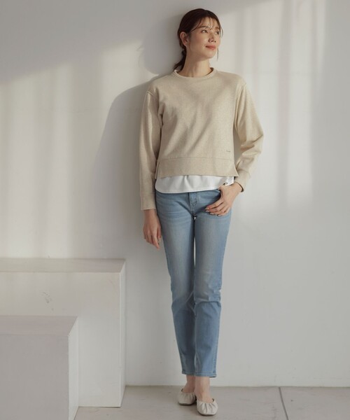 J.PRESS(ジェイプレス)の「【WEB限定カラーあり】ラメ裏毛 カットソー(Tシャツ/カットソー・レディース・ライトグレー系/ベージュ系/アイボリー系・MEDIUM/LARGE)」の4枚目の写真