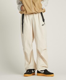NIKE | 《セットアップ対応商品》ナイキ テック メンズ ウーブン オープンヘム パンツ / Nike Tech Men's Woven Open-Hem Pants HM7159-104 Light Orewood Brown(その他パンツ)