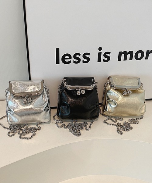 mebole(メボレ)の「がま口 チェーンミニショルダーバッグ(ショルダーバッグ・レディース・ゴールド/シルバー/ブラック・FREE)」の4枚目の写真