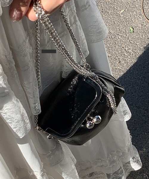 mebole(メボレ)の「がま口 チェーンミニショルダーバッグ(ショルダーバッグ・レディース・ゴールド/シルバー/ブラック・FREE)」の18枚目の写真