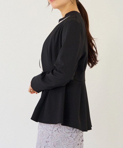 INCEDE(インシード)の「ストレッチツイル ノーカラージャケット│羽織るだけできちんと見え/セットアップ対応/オフィスカジュアル/オンオフ兼用(ノーカラージャケット・レディース・ブラック/ベージュ/ネイビー・M/L/LL)」の6枚目の写真