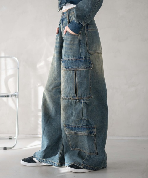 WEGO（ウィゴー）の「WEGO/ヴィンテージウォッシュバギーカーゴパンツ（カーゴパンツ・レディース・コバルトブルー/ブラック・MEDIUM/SMALL）」の5枚目の写真