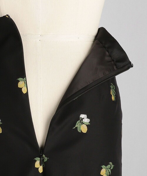 LOEFF（ロエフ）の「＜LOEFF＞レモン ジャガード スカート（スカート・レディース・ブラック・0/1）」の12枚目の写真