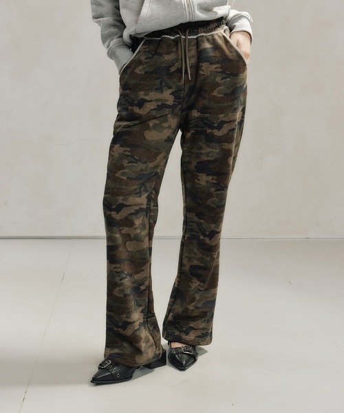 FCMM（エフシーエムエム）の「PATTERN SWEATPANTS/パターンスウェットパンツ（スウェットパンツ・レディース・ブラウン/グレー・SMALL/MEDIUM）」の2枚目の写真